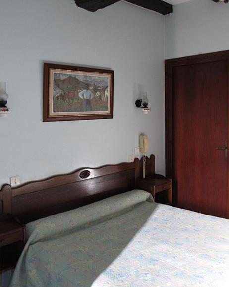 Hotel Arocena Saint-Pée-sur-Nivelle Pokój zdjęcie